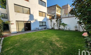Casa en Renta en Paseos de Taxqueña