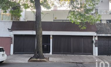 Casa en Renta en Paseos de Taxqueña