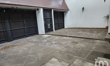 Casa en Renta en Paseos de Taxqueña