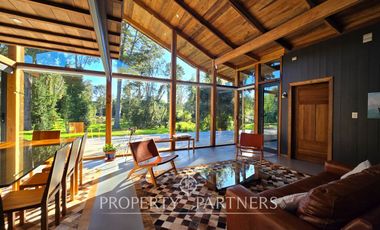Espectacular casa con vista privilegiada a la laguna en «Reserva de Frutillar»