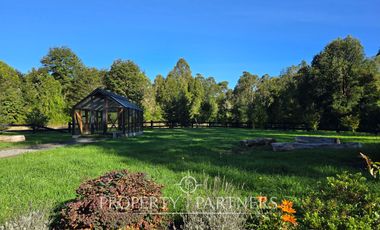 Espectacular casa con vista privilegiada a la laguna en «Reserva de Frutillar»