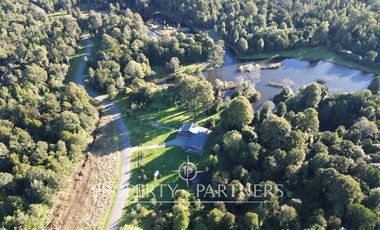 Espectacular casa con vista privilegiada a la laguna en «Reserva de Frutillar»