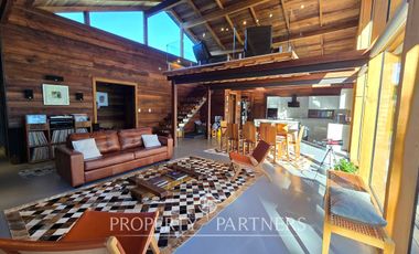 Espectacular casa con vista privilegiada a la laguna en «Reserva de Frutillar»
