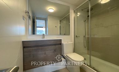 Se vende moderno y impecable departamento a pasos de Universidad Mayor