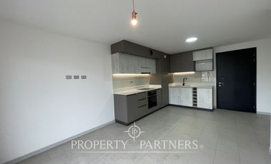 Se vende moderno y impecable departamento a pasos de Universidad Mayor