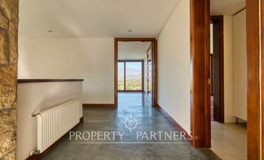 Maravillosa casa estilo mediterráneo a pasos del Colegio Everest