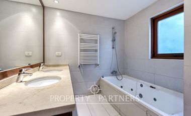 Maravillosa casa estilo mediterráneo a pasos del Colegio Everest
