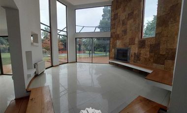 Casa en Venta en Camino Lonquen