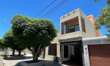 Se vende casa de 2 plantas en General Alvear Mendoza