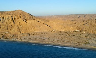 Se vende Lote en Playa el Ñuro con vista al mar