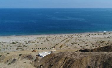 Se vende Lote en Playa el Ñuro con vista al mar
