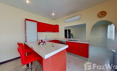 Nice private house with pool