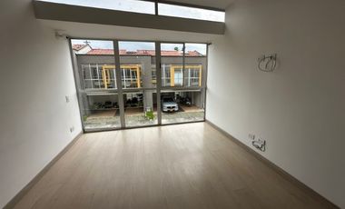 🏡 CASA EN ARRIENDO UBICADA EN MARINILLA