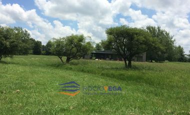 Casa en Venta en la Primavera Golf, Lujan