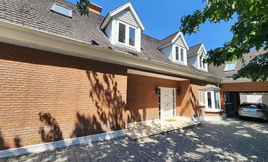 CASA INGLESA EN SANTUARIO DEL VALLE