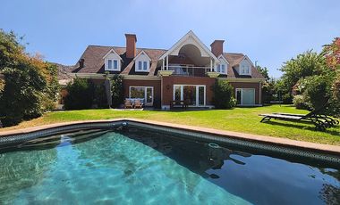 CASA INGLESA EN SANTUARIO DEL VALLE