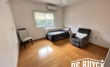 Triplex en Venta en Quilmes Oeste