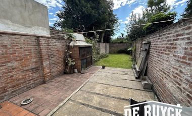Triplex en Venta en Quilmes Oeste