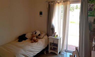 San Isidro Labrador | Venta | Casa de 3 dorm y dependencia
