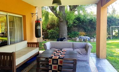 San Isidro Labrador | Venta | Casa de 3 dorm y dependencia