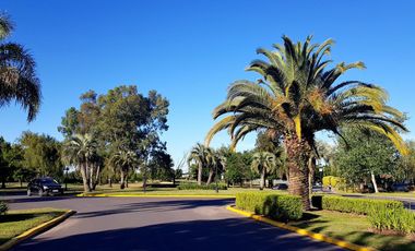 San Isidro Labrador | Venta | Casa de 3 dorm y dependencia