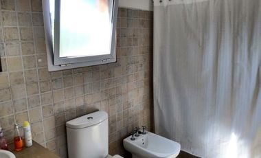 San Isidro Labrador | Venta | Casa de 3 dorm y dependencia