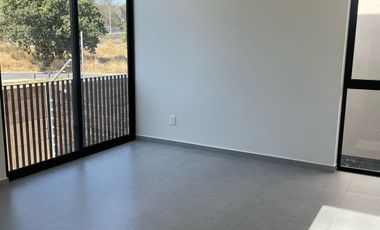 CASA EN VENTA EN COTO BOSQUETTO