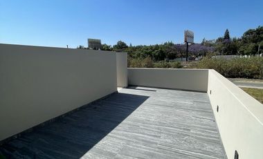 CASA EN VENTA EN COTO BOSQUETTO