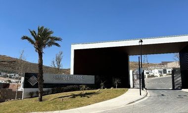 Se vende terreno en Cima del Pedregal
