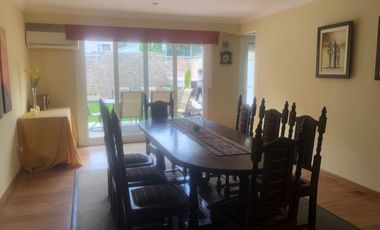 Casa en  Quilmes Residencial.