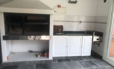 Casa en  Quilmes Residencial.