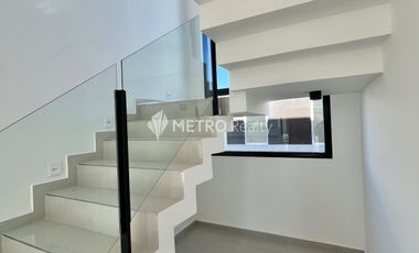 Casa en Alquiler Araucarias con 4 habitaciones en Puertos del Lagos