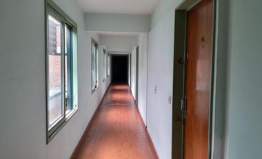 Departamento en  venta de 2 ambientes en San Isidro