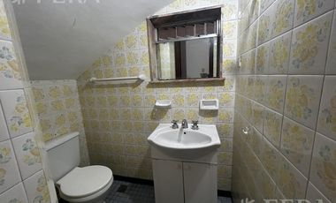 Casa de 6 ambientes con piscina y cochera en Don Bosco