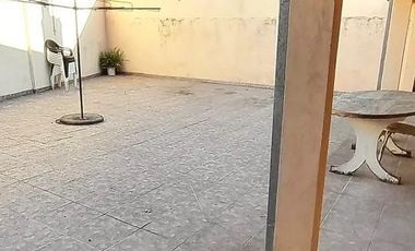 Casa  uso profesional/comercial