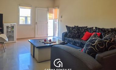ALQUILER CASA 3 DORMITORIOS UNO CON BAÑO EN SUITE-CENTENARIO