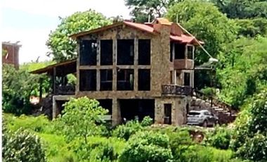 OPORTUNIDAD DE NEGOCIO CABAÑA EN VENTA EN MAZAMITLA JUNTO A PARQUE AVENTURA