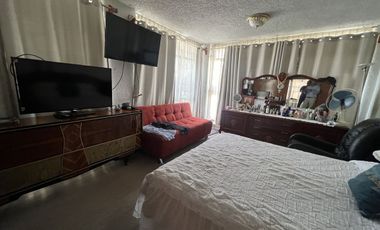 CASA EN VENTA MUY AMPLIA E ILUMINADA
