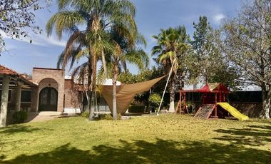 Casa de Campo en venta en Frac Privado salida León Lagos