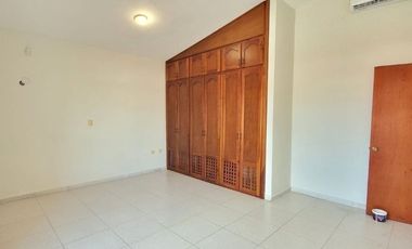 CASA EN VENTA Y/O RENTA EN CIUDAD DEL CARMEN,CAMPECHE.