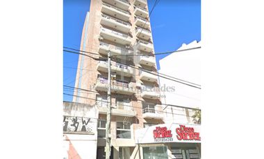 DEPTO DE 2 AMBIENTES EN CENTRO DE MORON