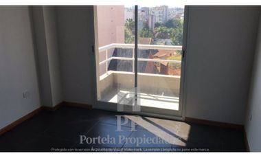 DEPTO DE 2 AMBIENTES EN CENTRO DE MORON