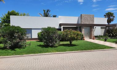 3 Dormitorios -  Barrio Miraflores