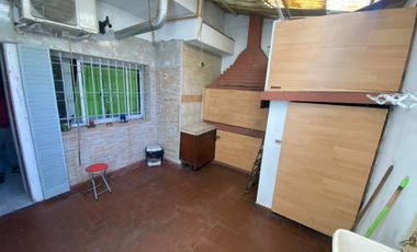 Morón centro casa 6 ambientes