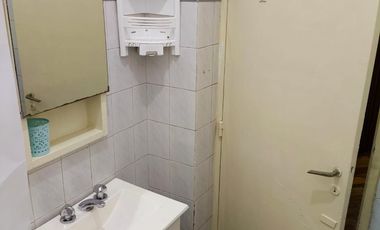 Depto 1 ambiente y medio    todo a nuevo oportunidad !!!! cocina separada-APTO CREDITO