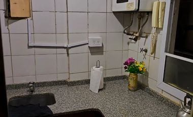 Depto 1 ambiente y medio    todo a nuevo oportunidad !!!! cocina separada-APTO CREDITO