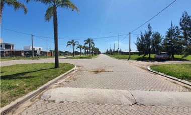 TERRENO ARROYO SECO || SOBRE AVENIDA || CIUDAD NAUTICA