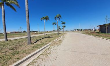 TERRENO ARROYO SECO || SOBRE AVENIDA || CIUDAD NAUTICA