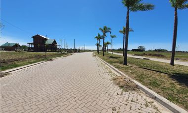 TERRENO ARROYO SECO || SOBRE AVENIDA || CIUDAD NAUTICA
