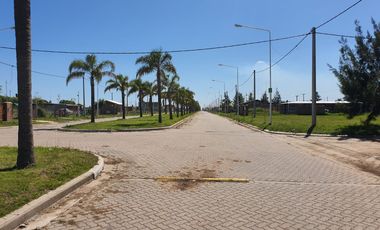 TERRENO ARROYO SECO || SOBRE AVENIDA || CIUDAD NAUTICA